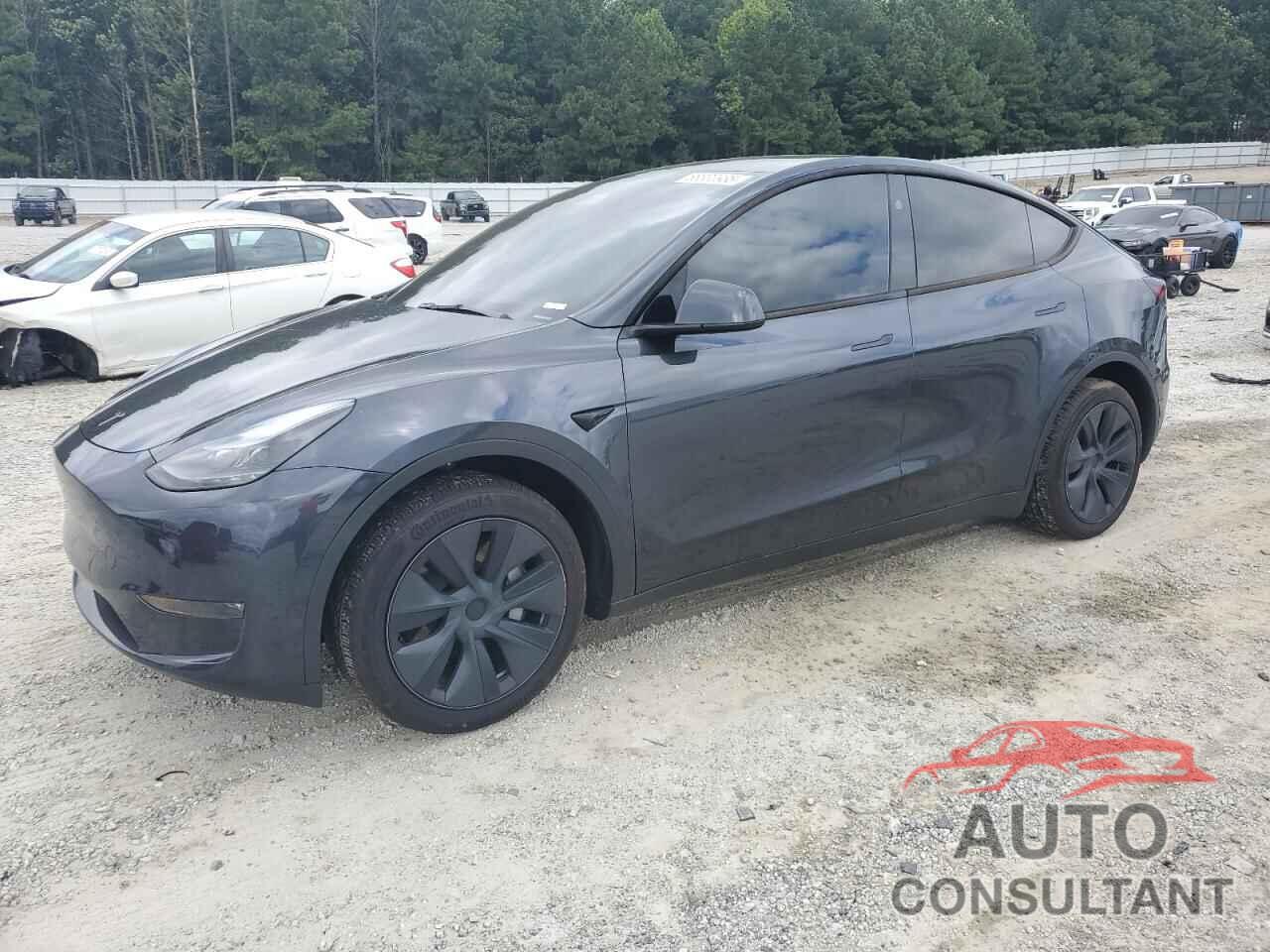 TESLA MODEL Y 2024 - 7SAYGDEE8RA323429