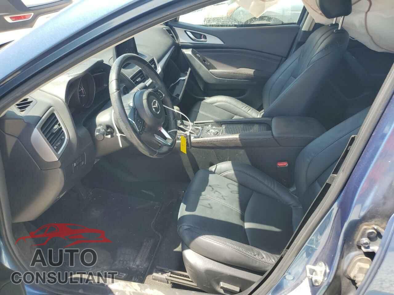MAZDA 3 2017 - 3MZBN1V77HM100690