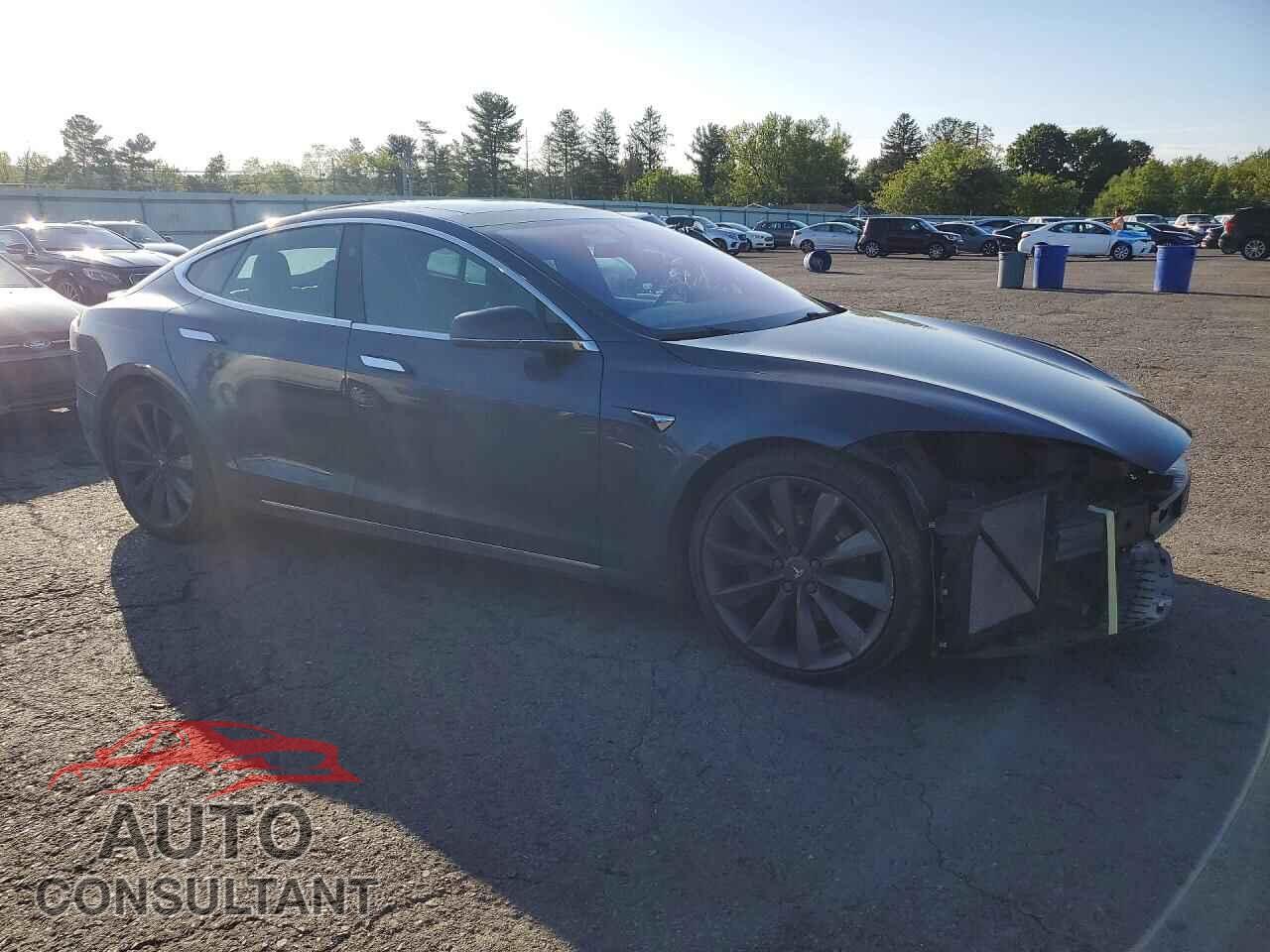 TESLA MODEL S 2017 - 5YJSA1E28HF226824