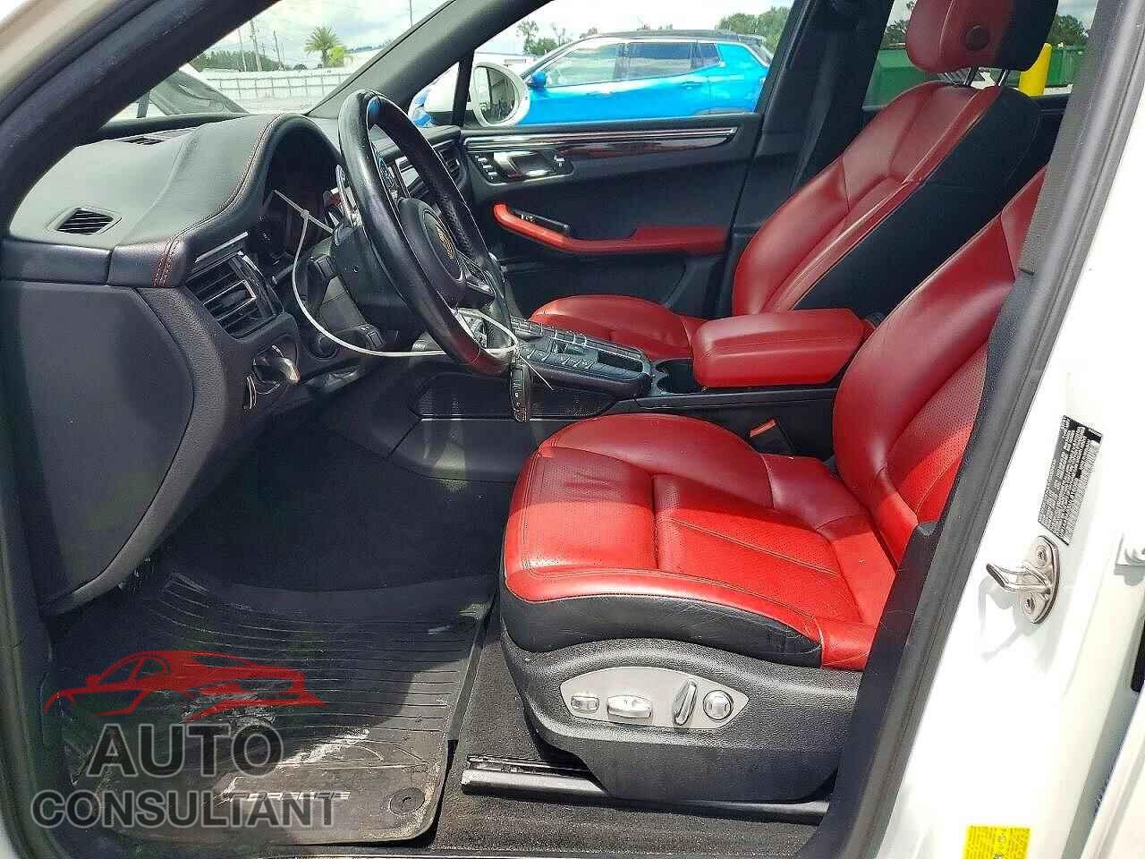 PORSCHE MACAN 2021 - WP1AA2A53MLB15055