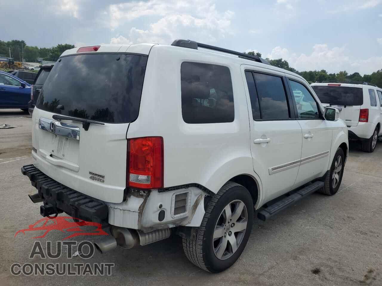 HONDA PILOT 2015 - 5FNYF4H95FB053508