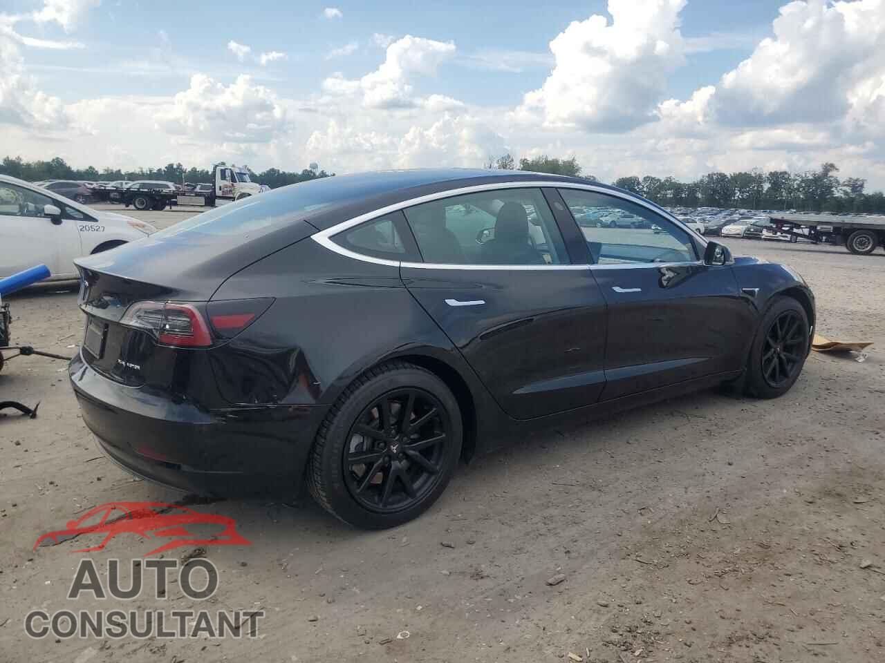 TESLA MODEL 3 2020 - 5YJ3E1EB9LF711345