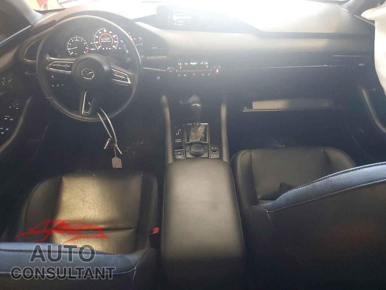 MAZDA 3 2019 - JM1BPBNMXK1145183