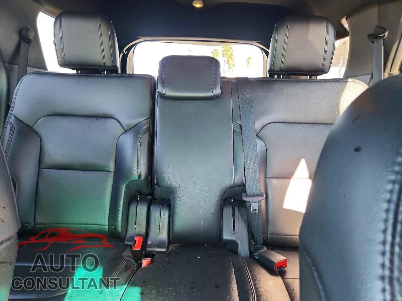 FORD EXPLORER 2017 - 1FM5K7D86HGB14964
