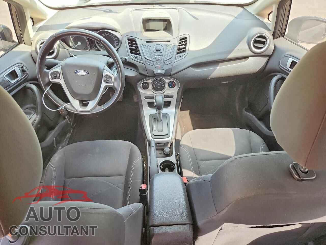 FORD FIESTA 2015 - 3FADP4EJ2FM129391