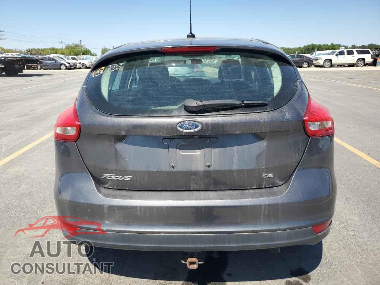 FORD FOCUS 2015 - 1FADP3K23FL319841