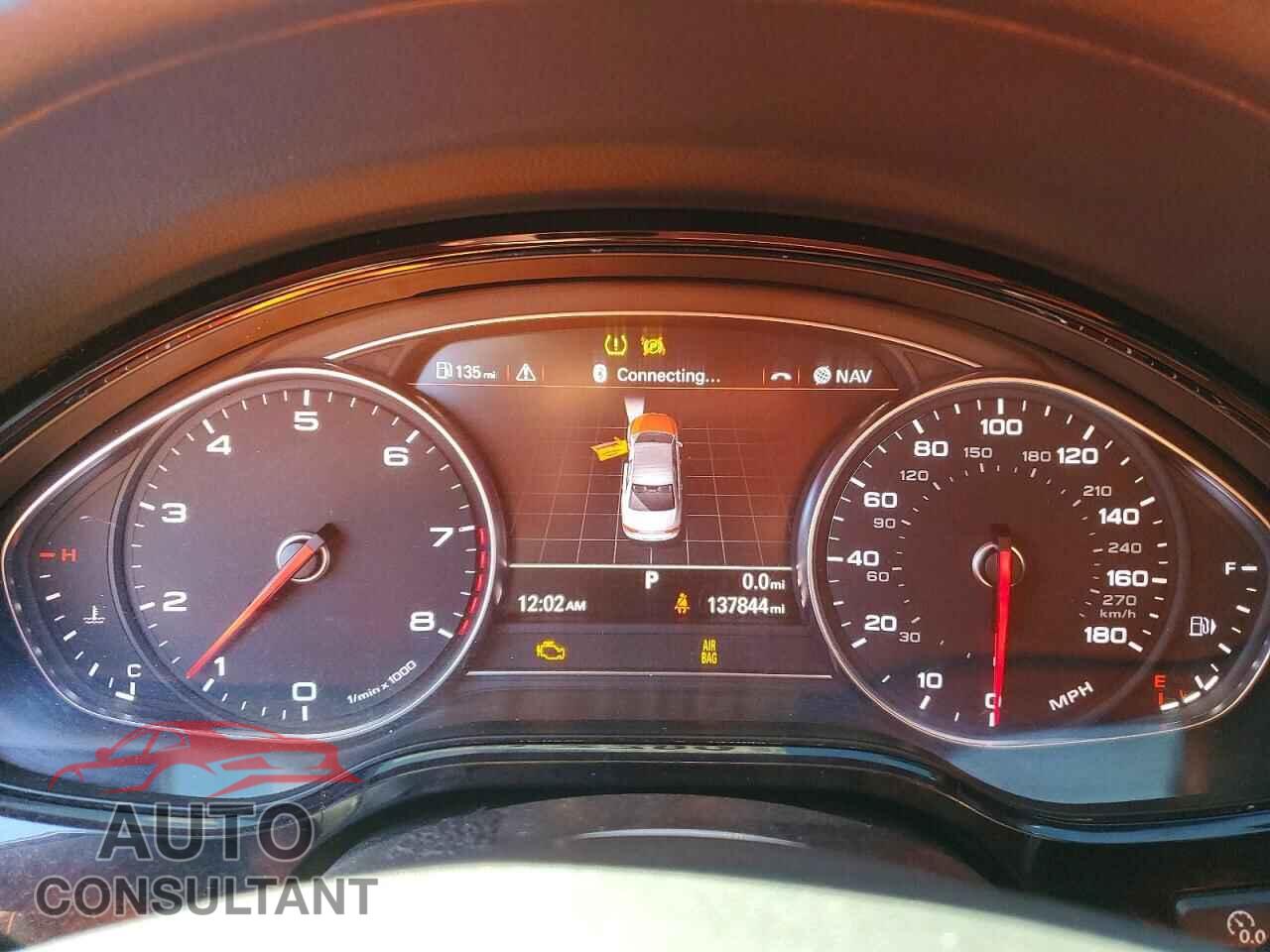 AUDI A8 2011 - WAURVAFD5BN008333
