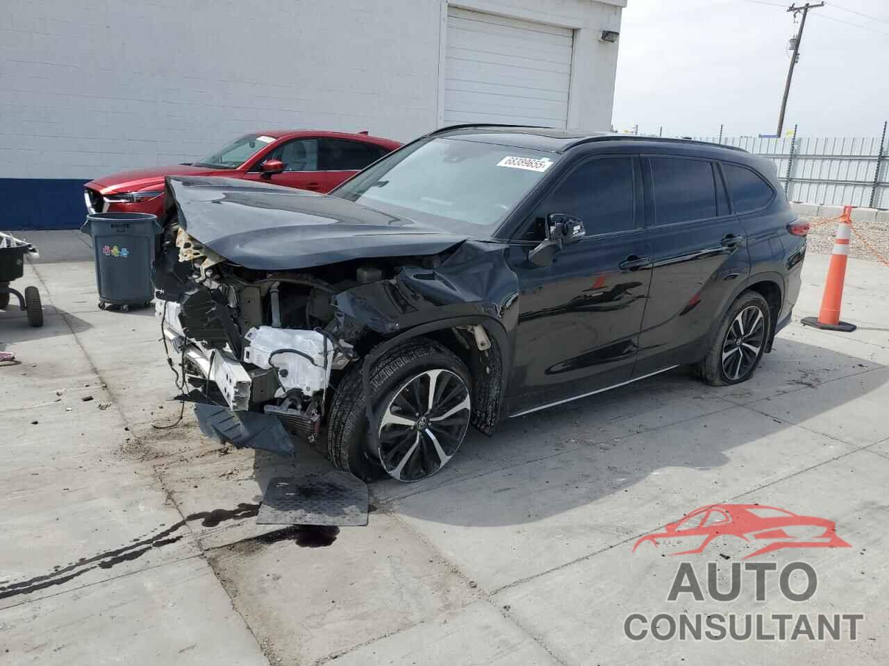 TOYOTA HIGHLANDER 2022 - 5TDJZRBH0NS232913
