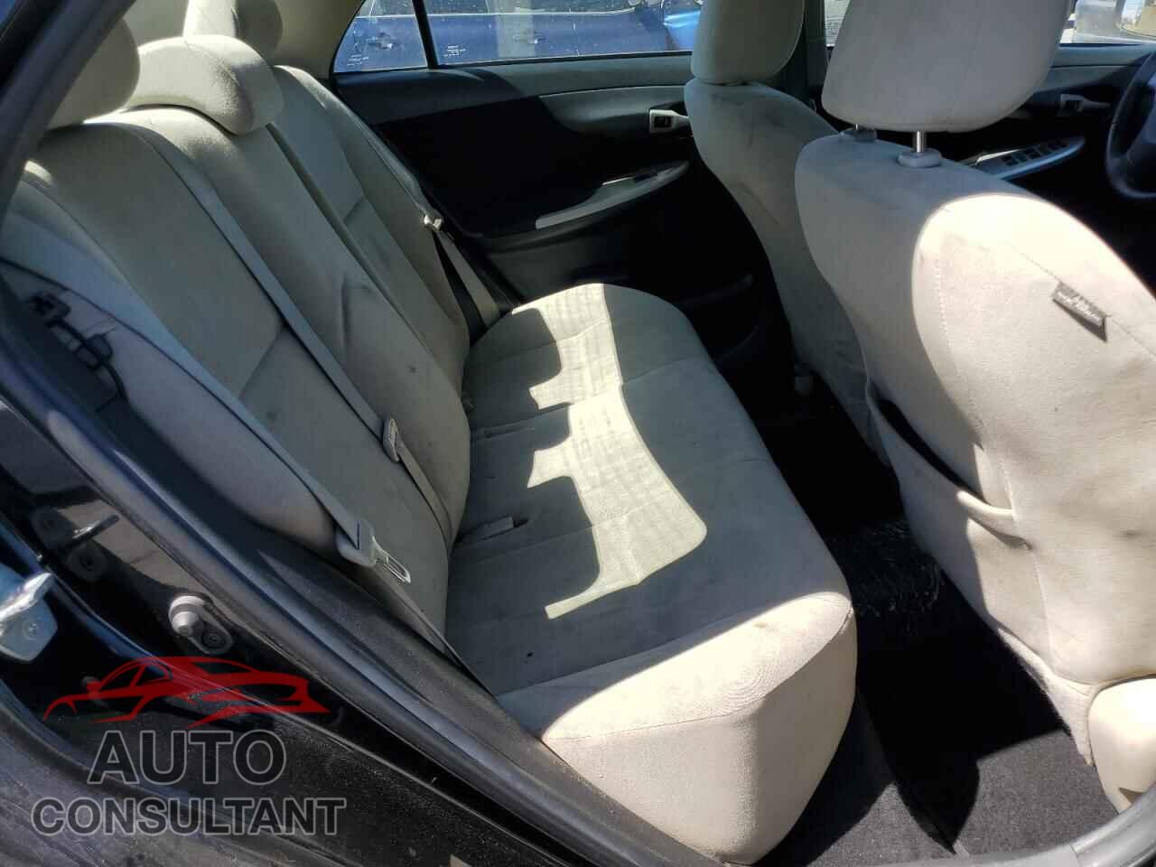 TOYOTA COROLLA 2013 - 5YFBU4EE0DP106808