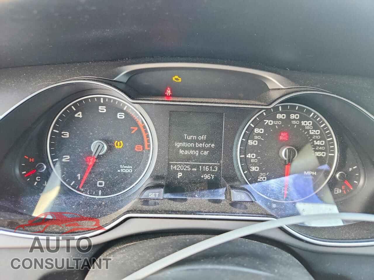 AUDI A4 2014 - WAUBFAFL7EN010465