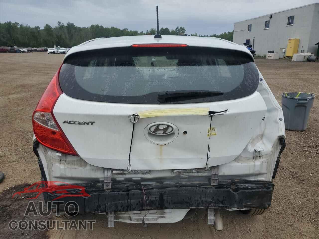 HYUNDAI ACCENT 2016 - KMHCT5AE4GU261237