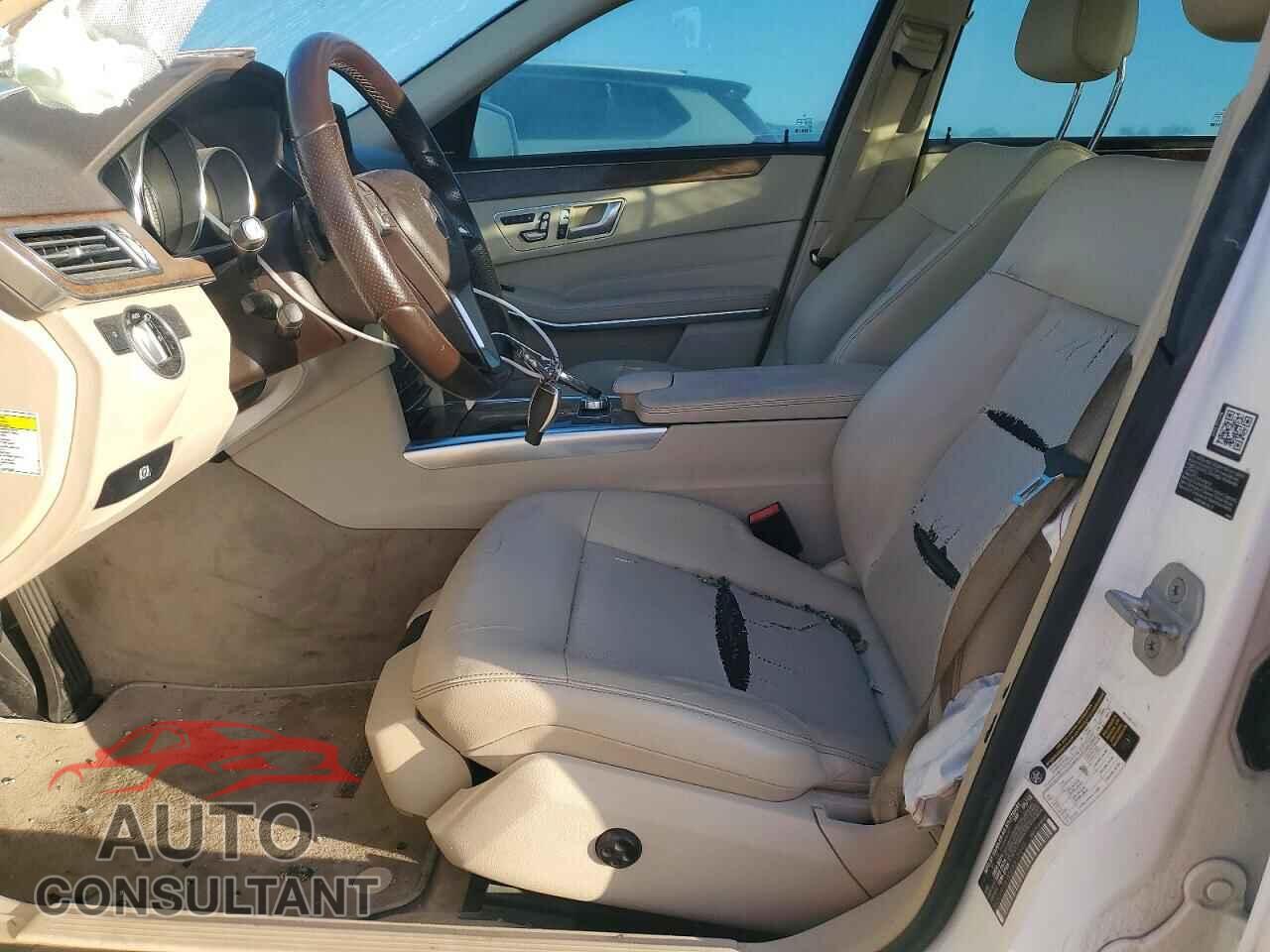 MERCEDES-BENZ E-CLASS 2014 - WDDHF5KB0EA818946