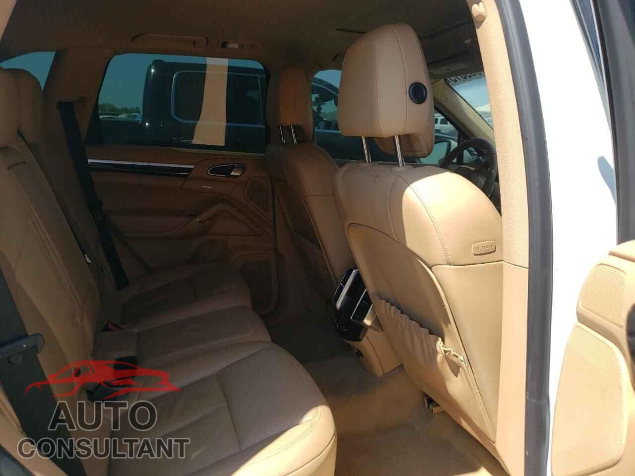 PORSCHE CAYENNE 2013 - WP1AF2A23DLA43216