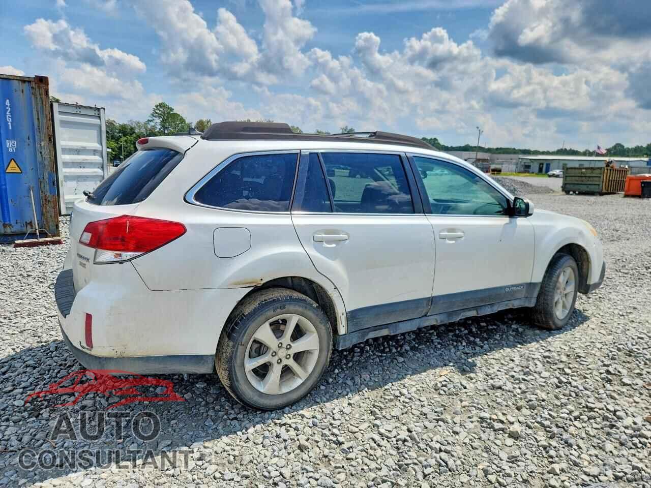 SUBARU OUTBACK 2013 - 4S4BRBPC6D3235688