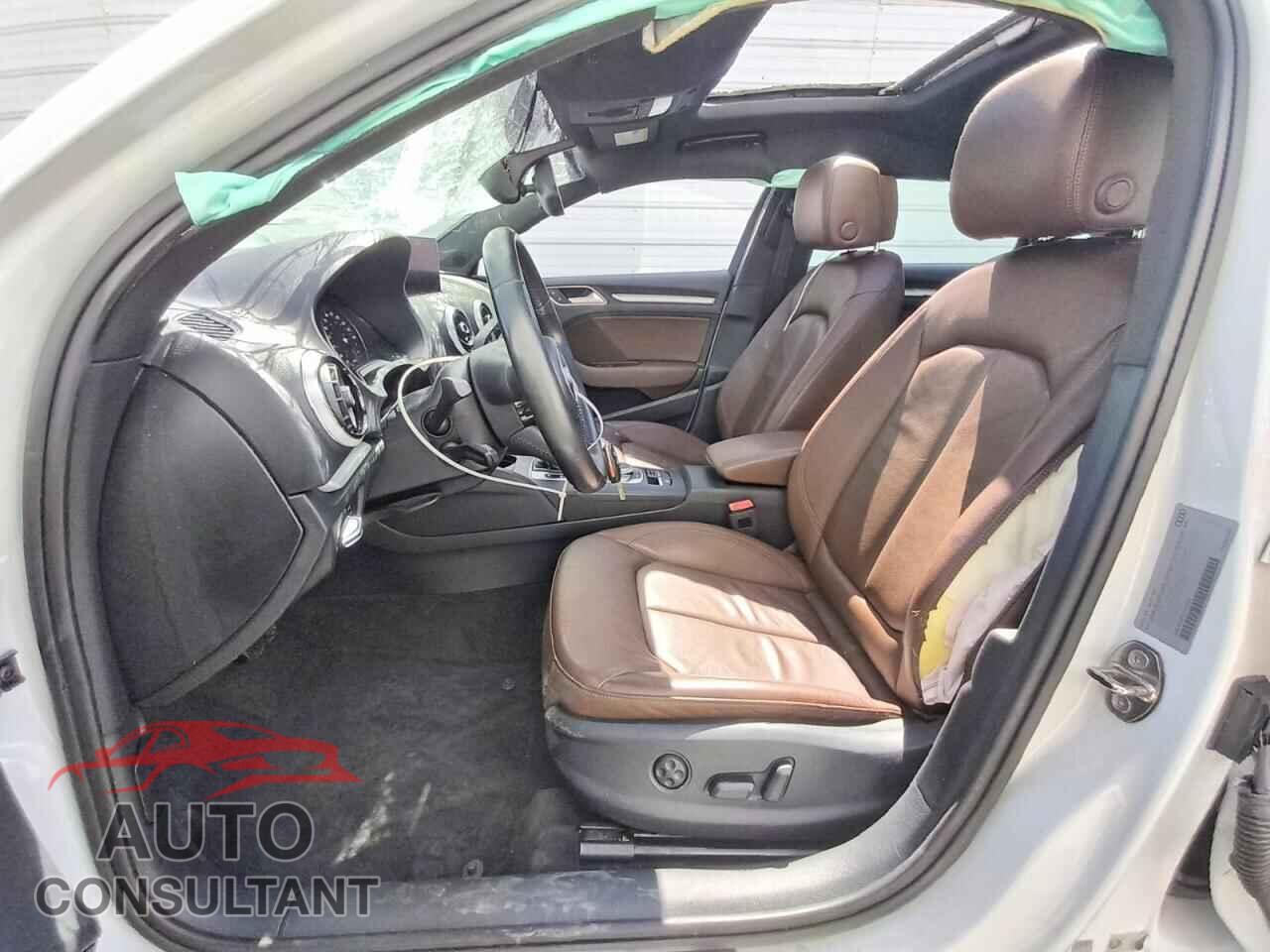 AUDI A3 2018 - WAUAUGFF2J1026962
