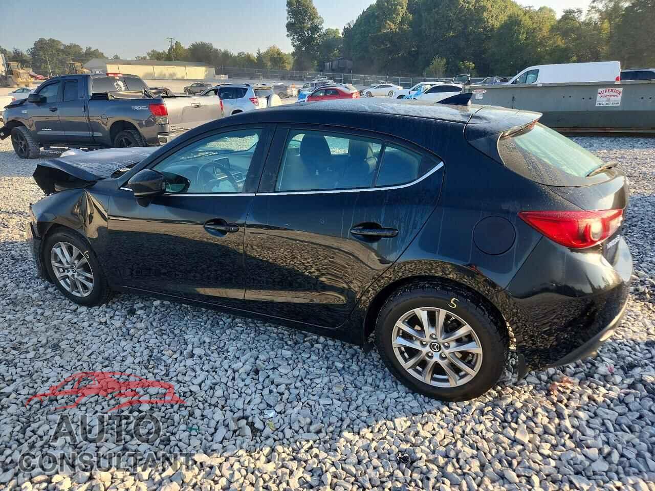 MAZDA 3 2016 - 3MZBM1M76GM324357