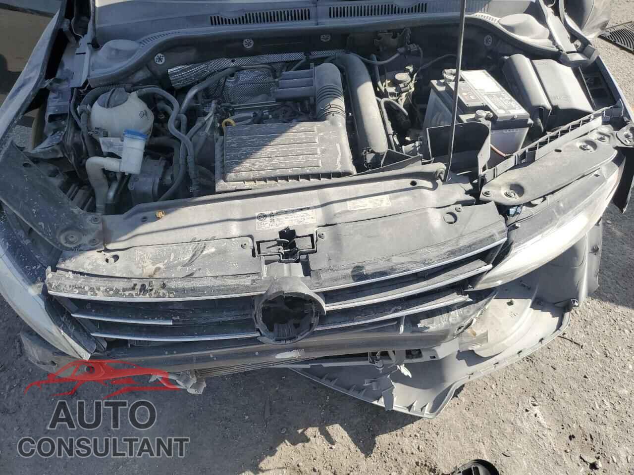 VOLKSWAGEN JETTA 2017 - 3VW2B7AJ1HM220417