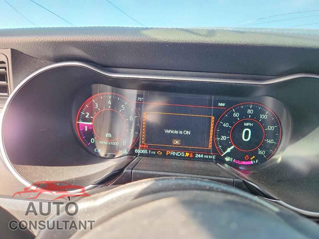 FORD MUSTANG 2018 - 1FA6P8CFXJ5103411
