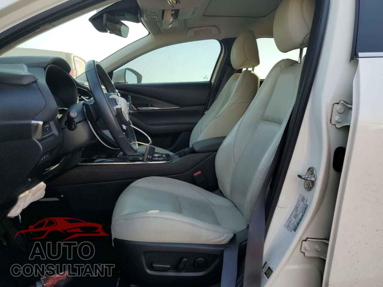 MAZDA CX30 2020 - 3MVDMBEM3LM112465