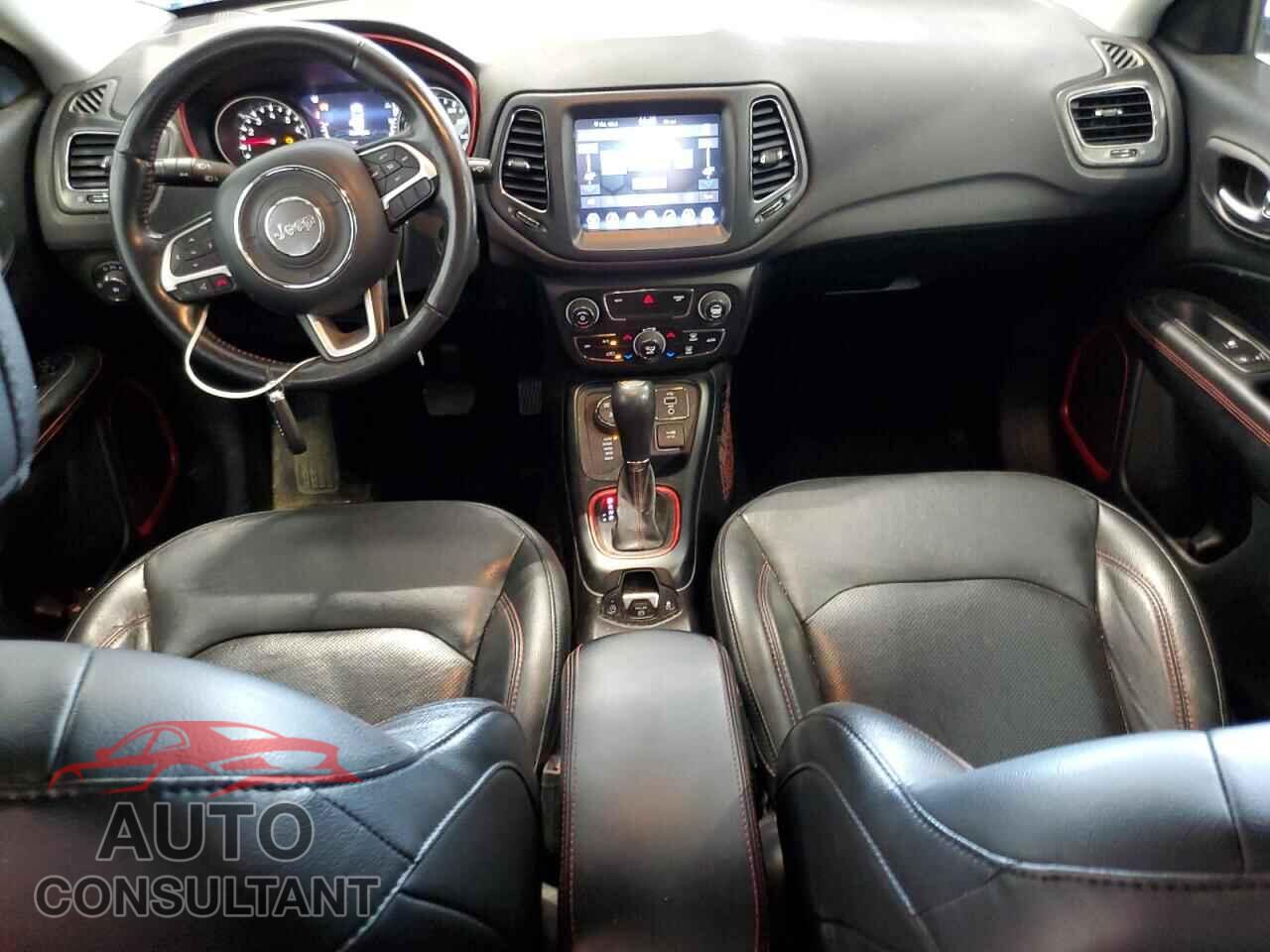 JEEP COMPASS 2018 - 3C4NJDDB6JT501128
