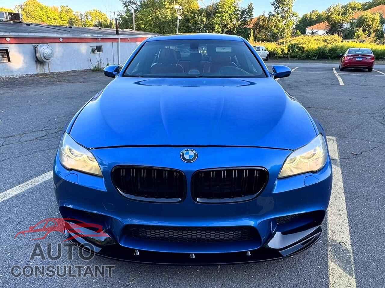 BMW M5 2013 - WBSFV9C50DD096758