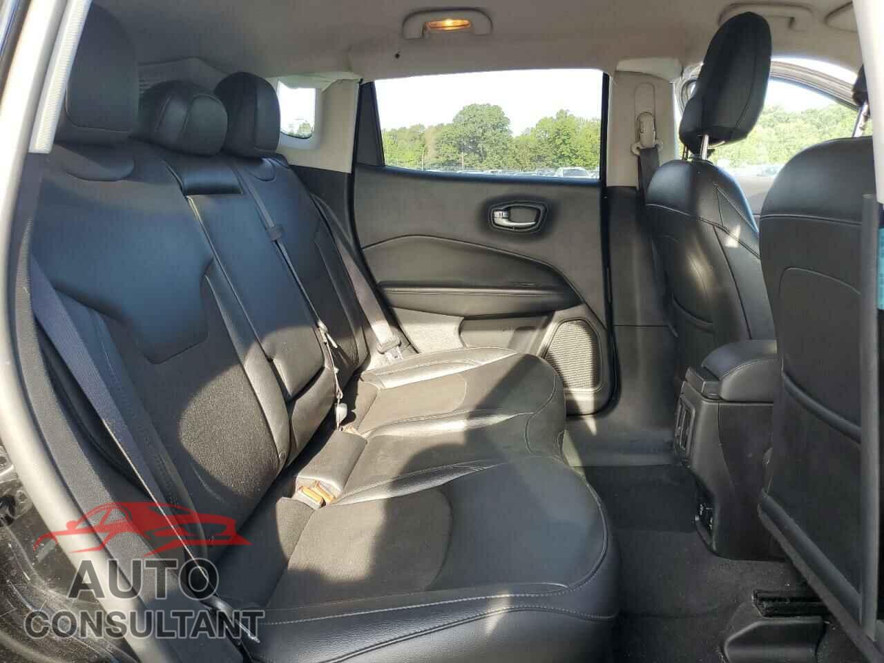 JEEP COMPASS 2021 - 3C4NJDBB3MT590082