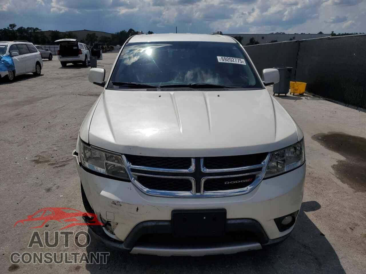 DODGE JOURNEY 2013 - 3C4PDDDG5DT682870