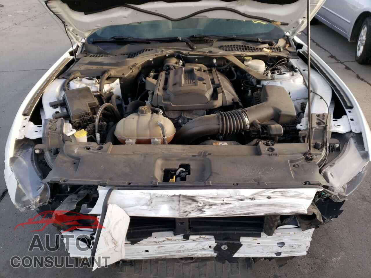 FORD MUSTANG 2017 - 1FA6P8TH3H5323761