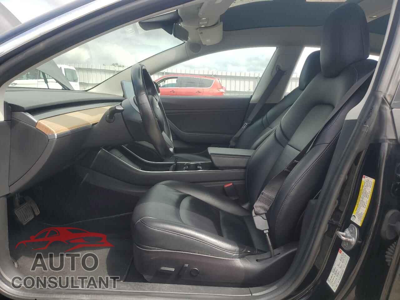 TESLA MODEL 3 2018 - 5YJ3E1EA6JF014977