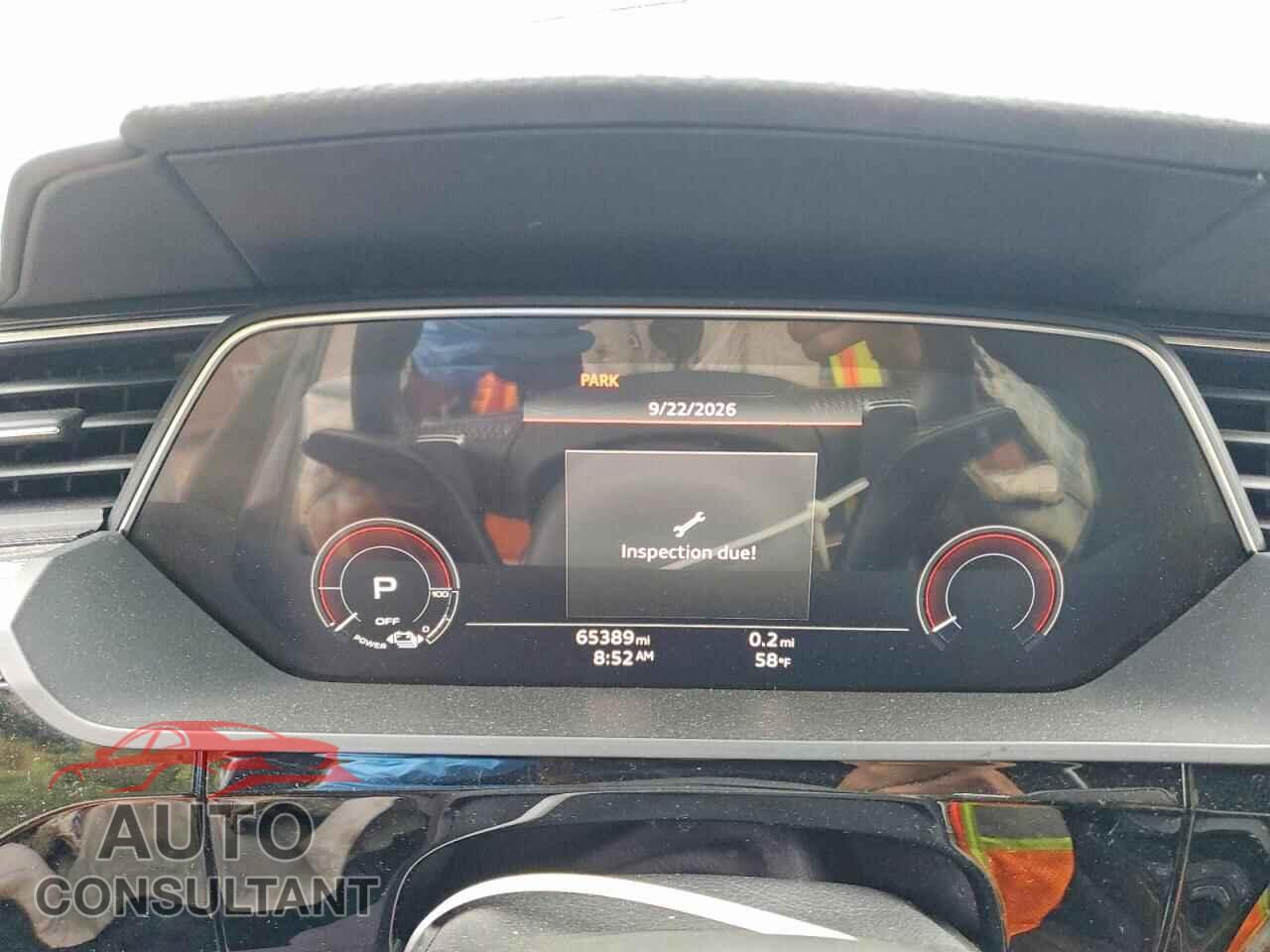 AUDI E-TRON 2021 - WA1VAAGE8MB005946