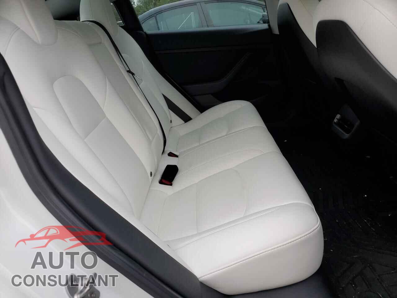 TESLA MODEL 3 2021 - 5YJ3E1EA5MF989815