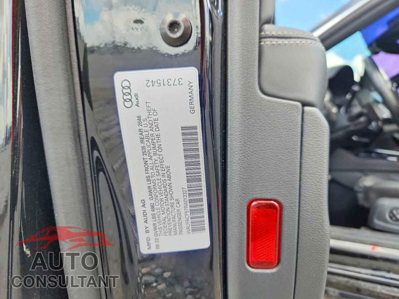 AUDI A5 2024 - WAUFACF57RA013327