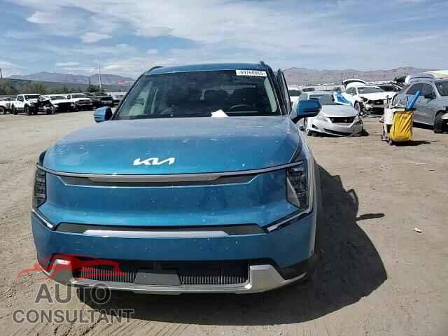 KIA EV9 WIND 2024 - KNDAFFS51R6042573