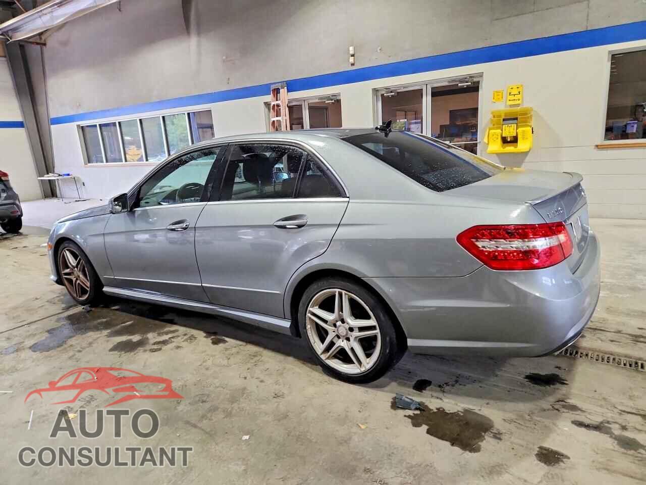 MERCEDES-BENZ E-CLASS 2011 - WDDHF8HB9BA396678