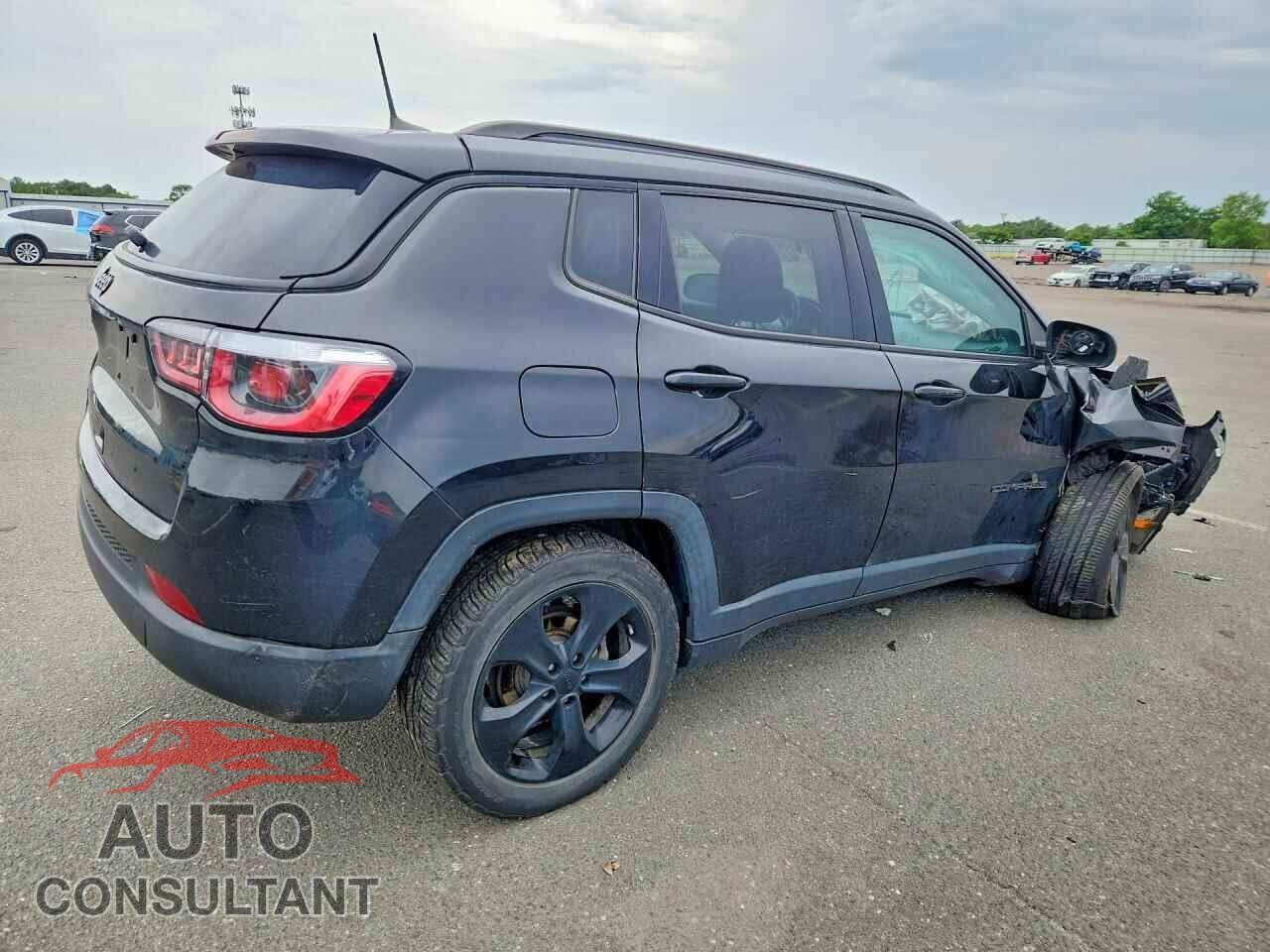 JEEP COMPASS 2018 - 3C4NJDBB2JT325634