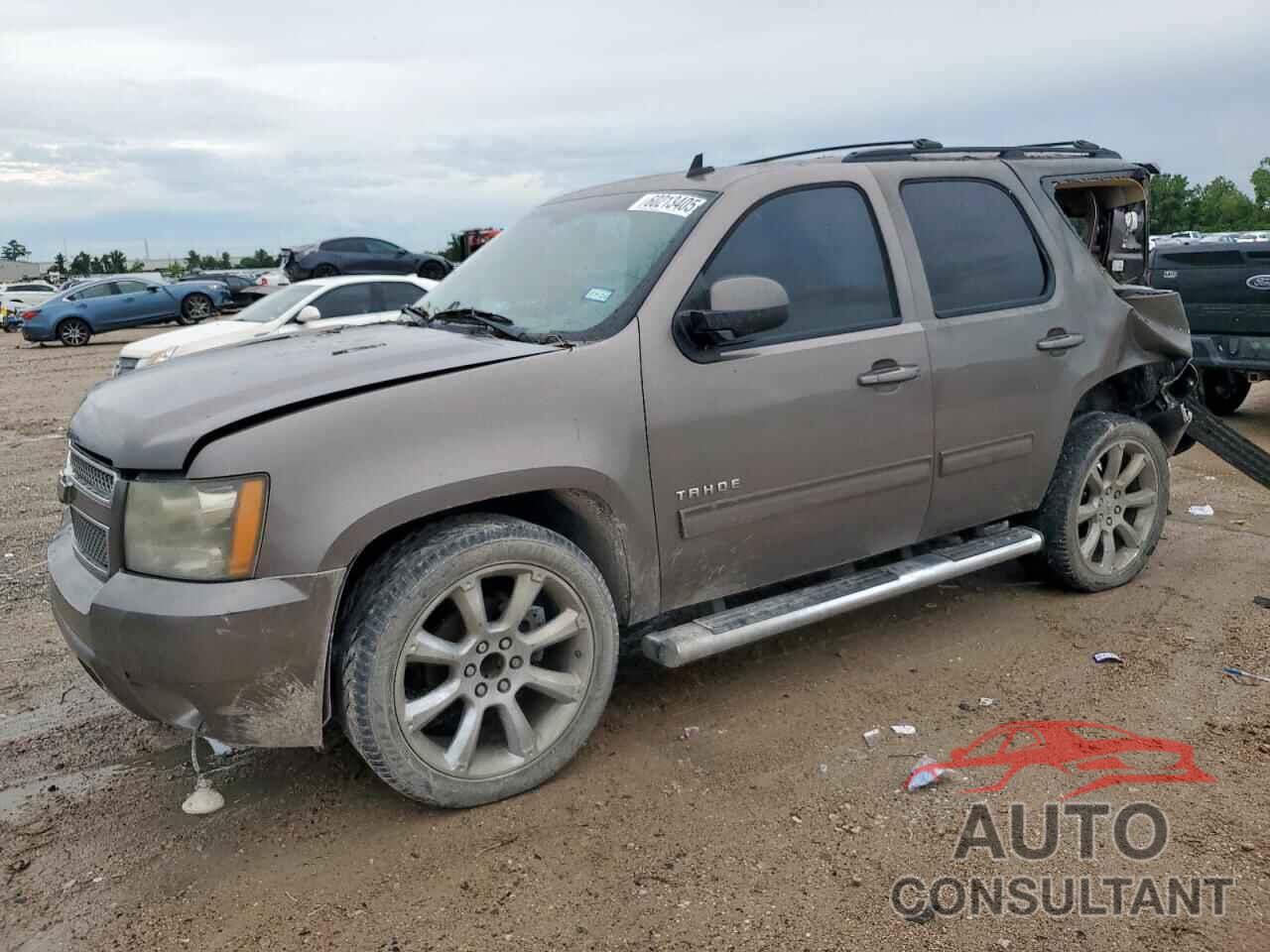 CHEVROLET TAHOE 2011 - 1GNSCBE06BR220852