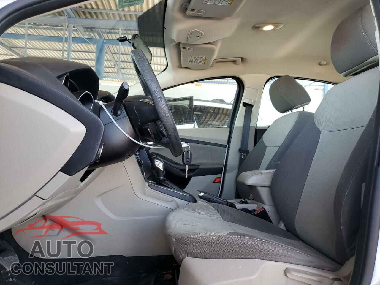 FORD FOCUS 2014 - 1FADP3F21EL350174