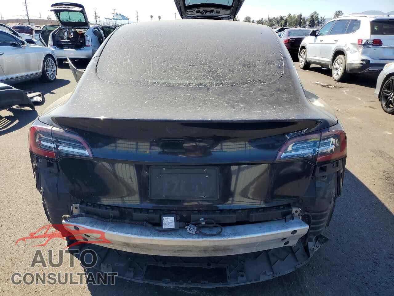 TESLA MODEL 3 2020 - 5YJ3E1EB4LF735164
