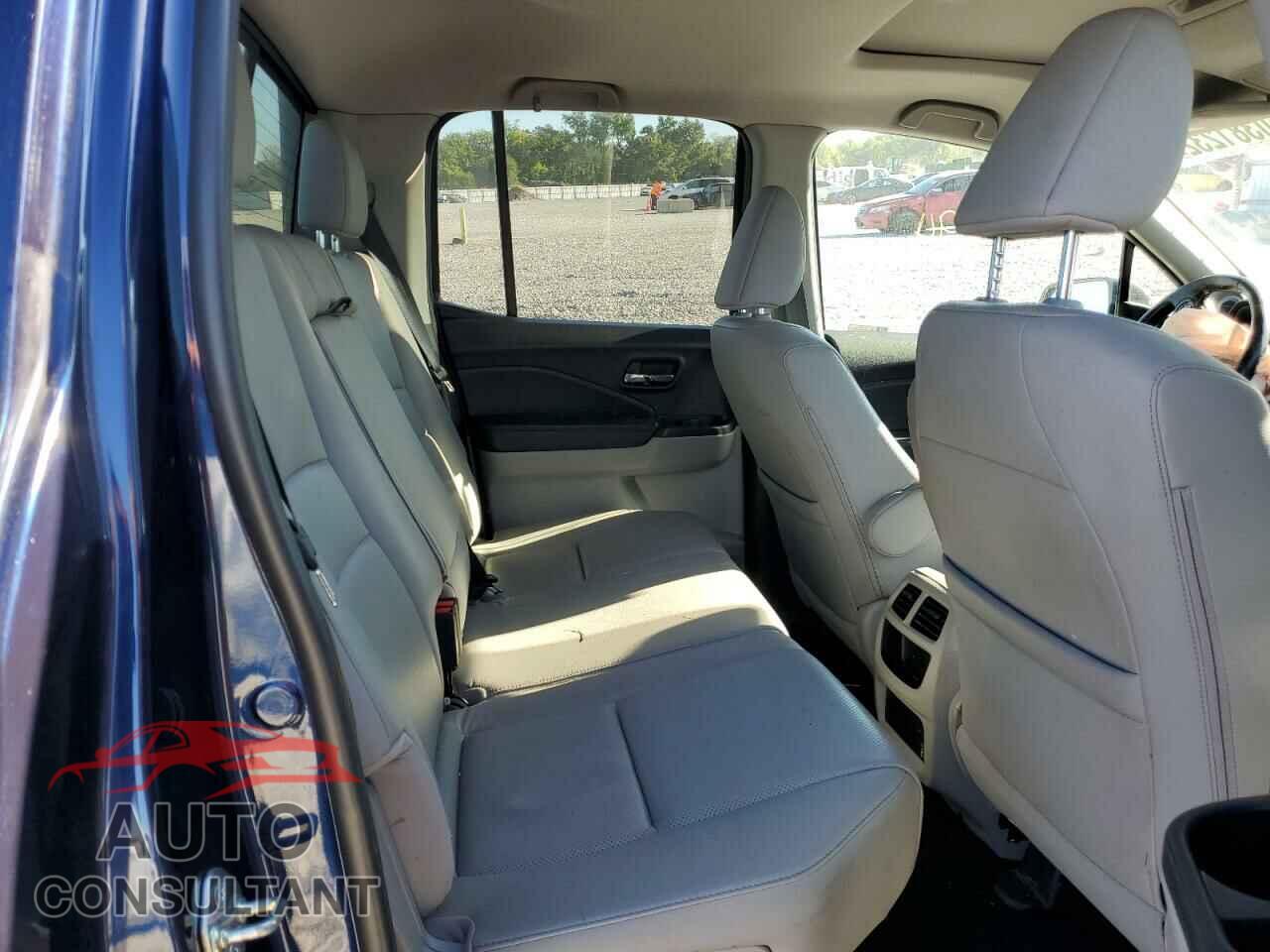 HONDA RIDGELINE 2018 - 5FPYK3F76KB004620