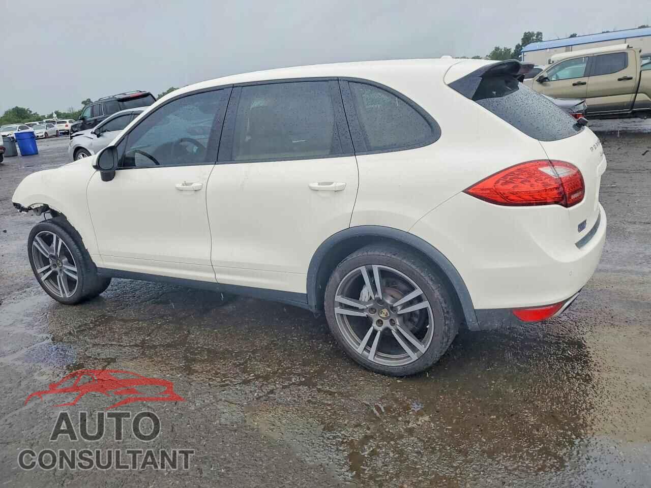 PORSCHE CAYENNE 2012 - WP1AB2A23CLA42206