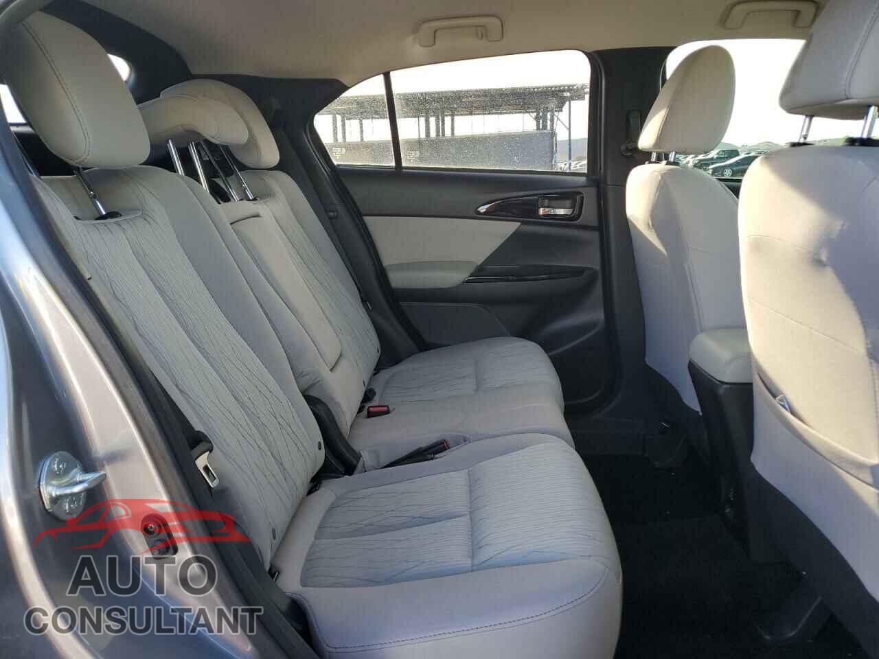 MITSUBISHI ECLIPSE 2018 - JA4AT5AA4JZ062329