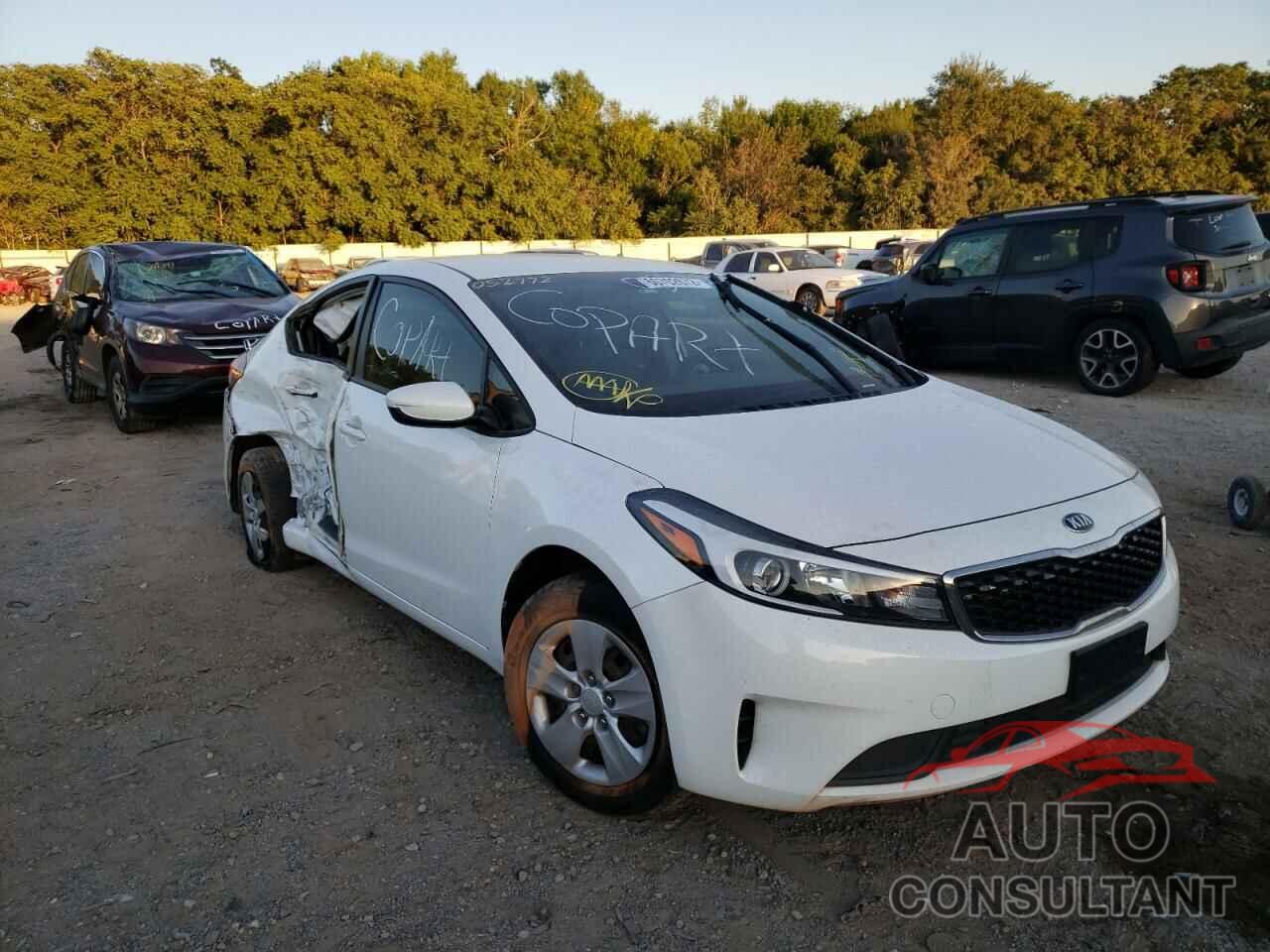 KIA FORTE 2017 - 3KPFL4A74HE052772