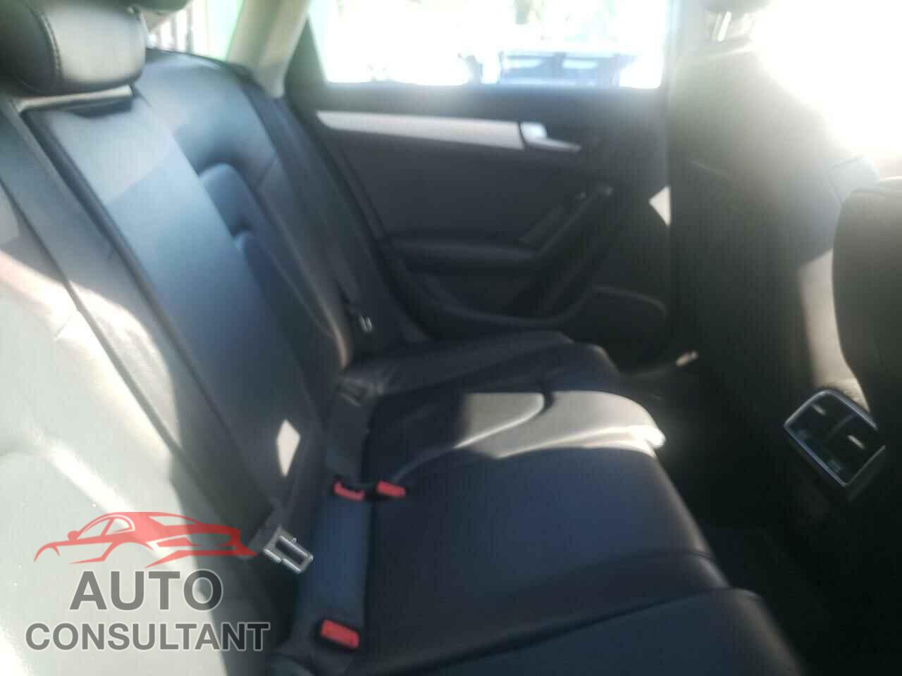 AUDI A4 2015 - WAUBFAFL7FN013223