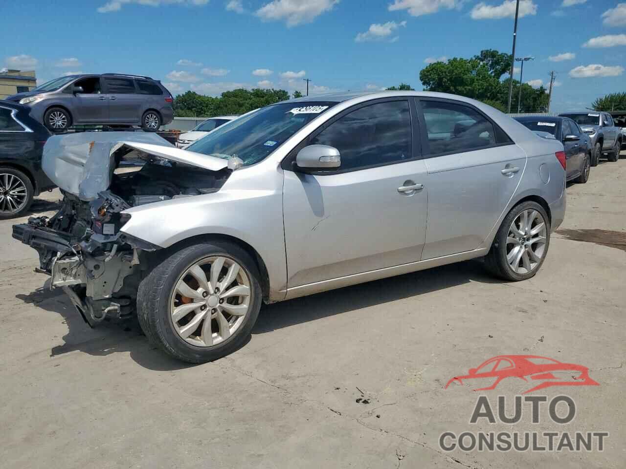 KIA FORTE 2010 - KNAFU4A28A5806854