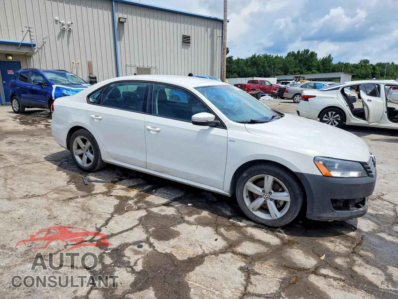 VOLKSWAGEN PASSAT 2014 - 1VWAT7A36EC073986