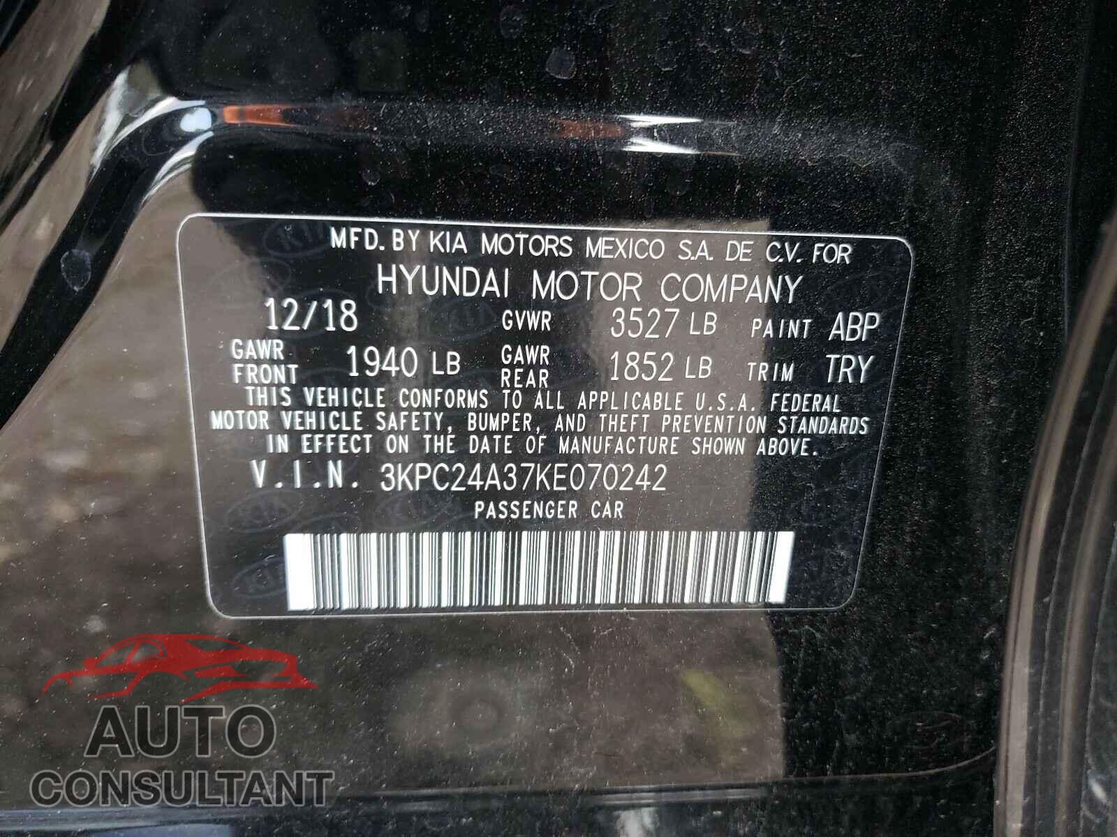 HYUNDAI ACCENT 2019 - 3KPC24A37KE070242