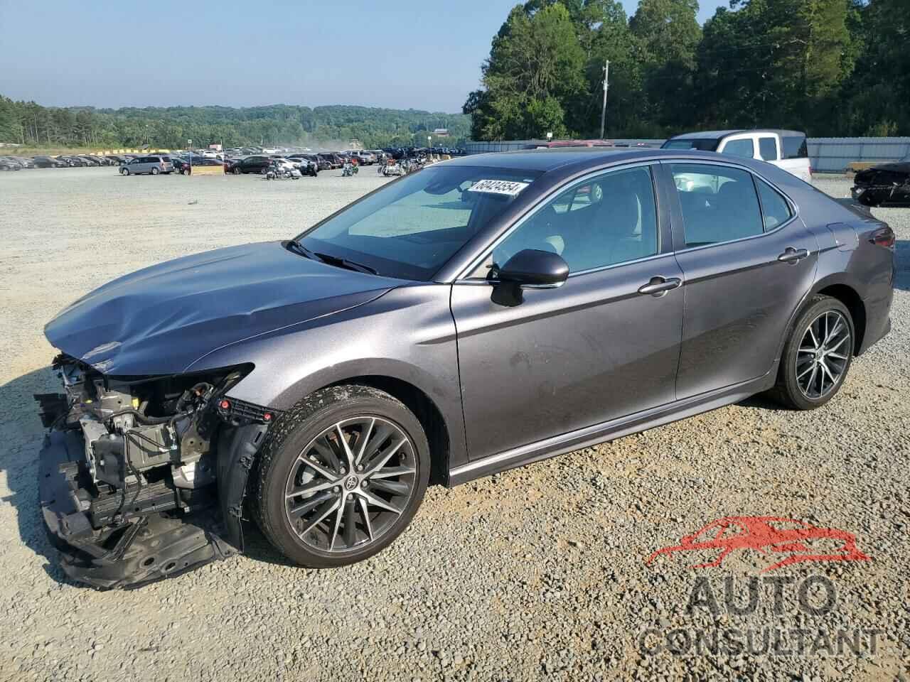TOYOTA CAMRY 2022 - 4T1G11AK4NU066533