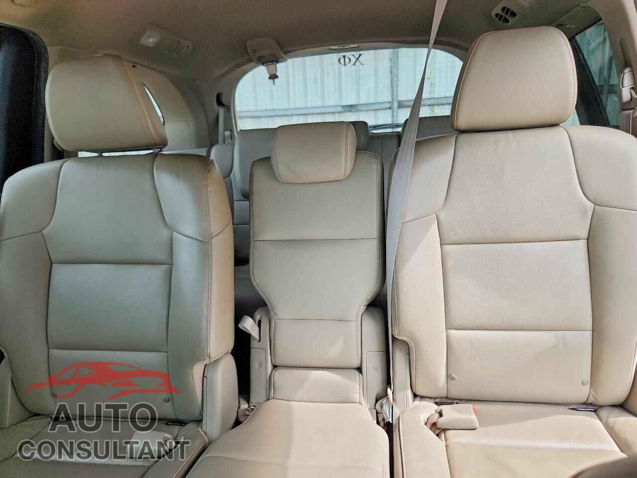 HONDA ODYSSEY 2015 - 5FNRL5H67FB057424