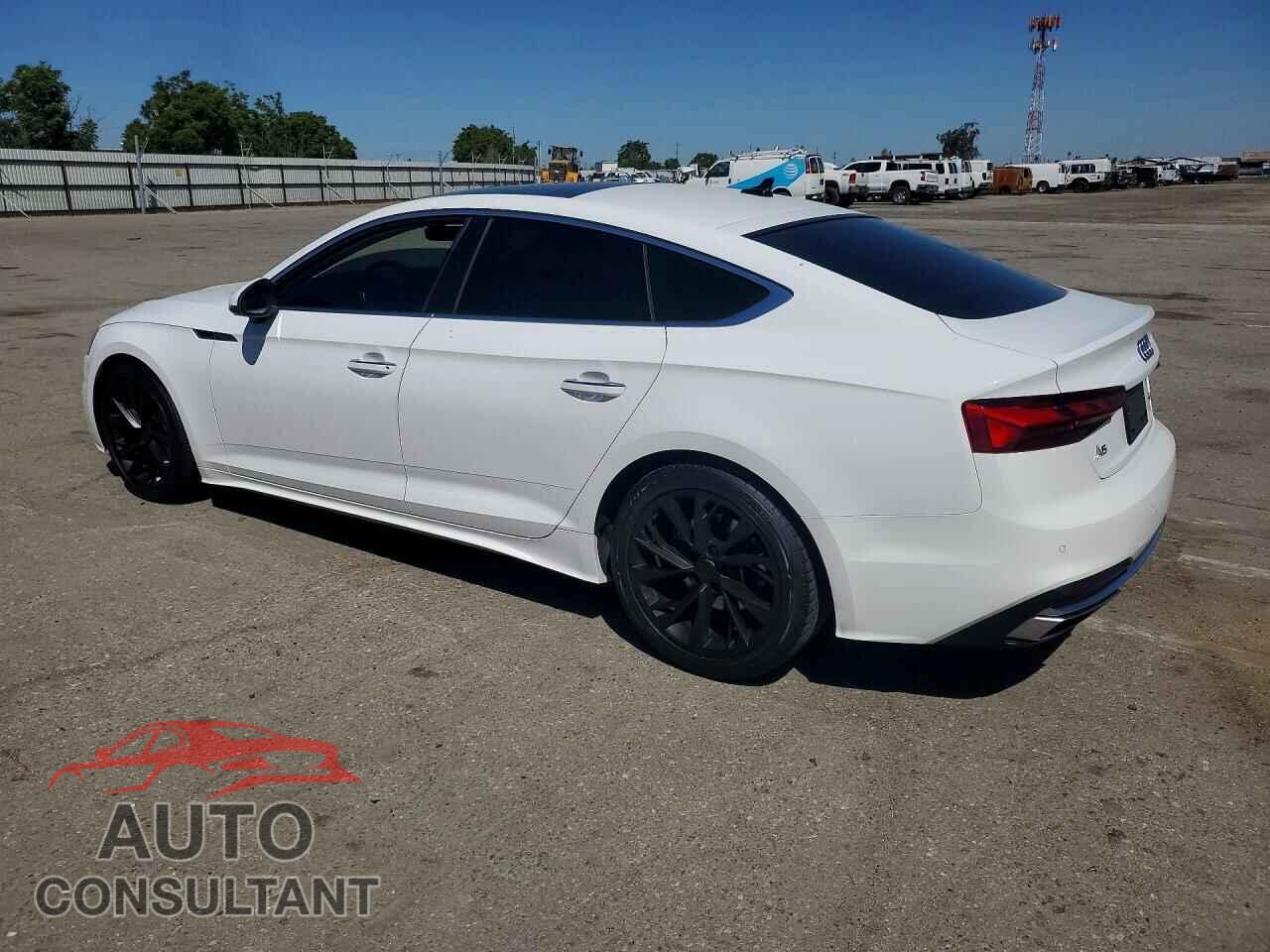 AUDI A5 2023 - WAUCBCF5XPA015537