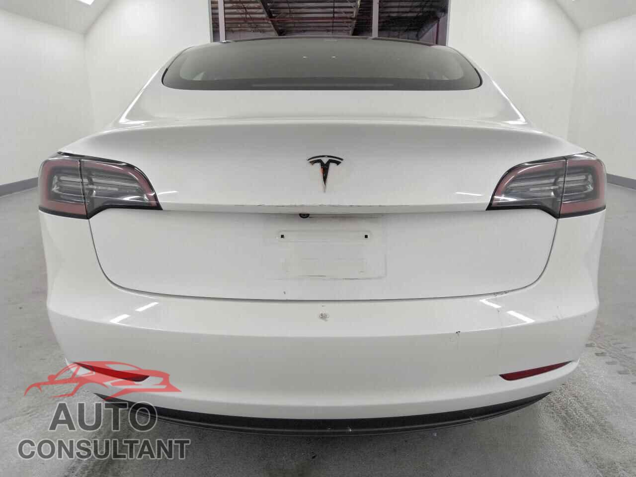 TESLA MODEL 3 2022 - 5YJ3E1EA6NF371145